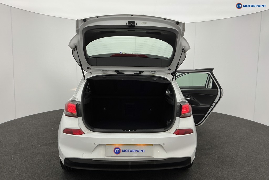 Hyundai I30 Se Nav Manual Petrol Hatchback - Stock Number (1599868) - 3rd supplementary image