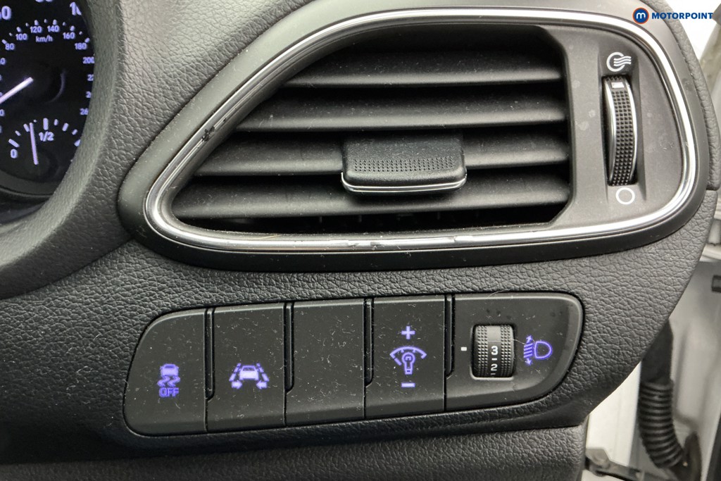 Hyundai I30 Se Nav Manual Petrol Hatchback - Stock Number (1599868) - 22nd supplementary image