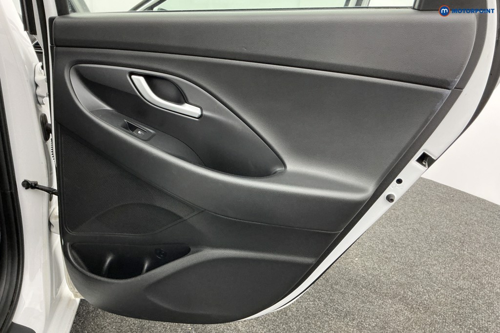 Hyundai I30 Se Nav Manual Petrol Hatchback - Stock Number (1599868) - 25th supplementary image