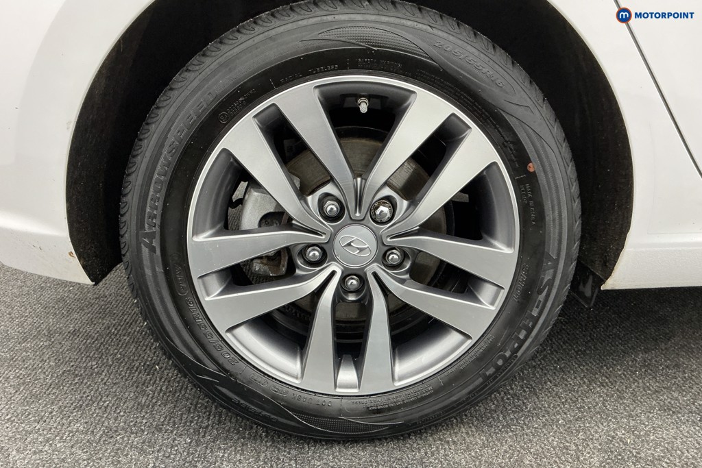 Hyundai I30 Se Nav Manual Petrol Hatchback - Stock Number (1599868) - 37th supplementary image