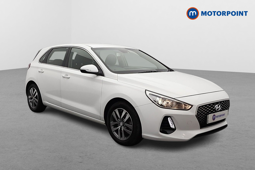 Hyundai I30 Se Nav Manual Petrol Hatchback - Stock Number (1599868) - Drivers side front corner