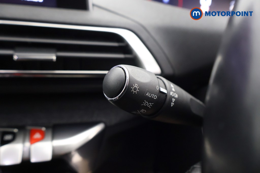 Peugeot 3008 Allure Manual Diesel SUV - Stock Number (1599896) - 5th supplementary image