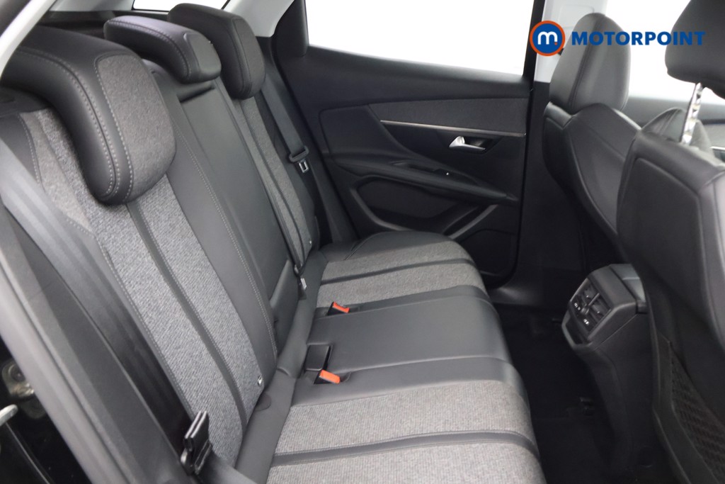 Peugeot 3008 Allure Manual Diesel SUV - Stock Number (1599896) - 14th supplementary image
