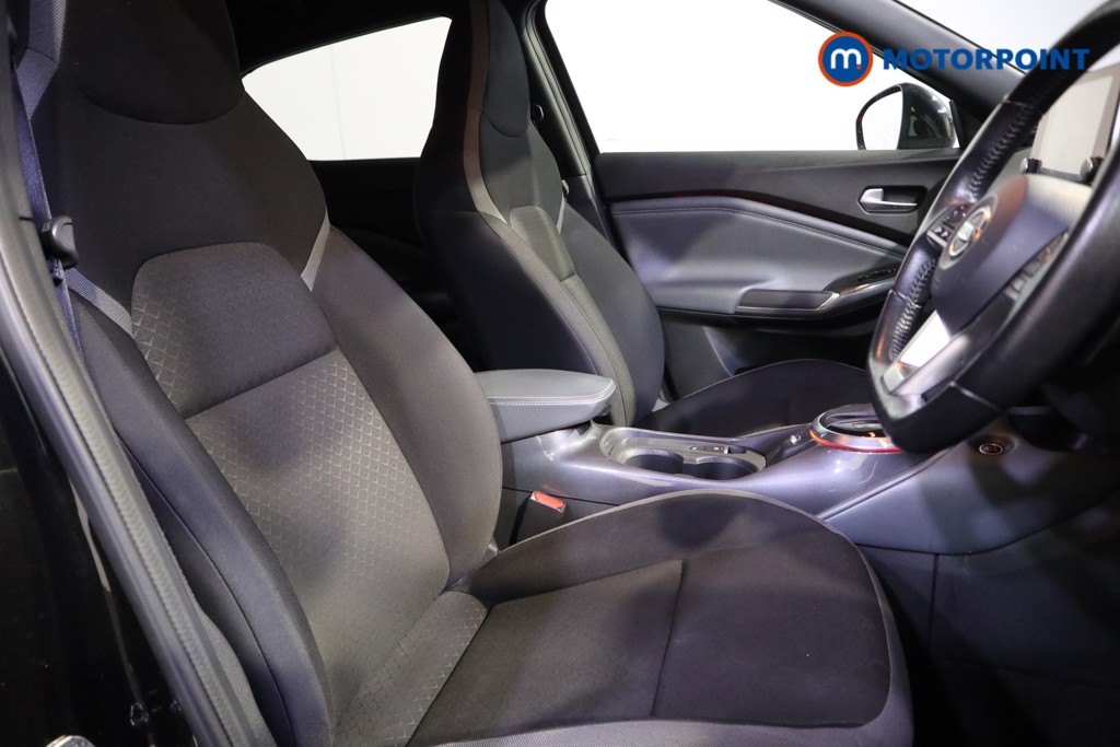 Nissan Juke N-Connecta Automatic Petrol SUV - Stock Number (1599991) - 13th supplementary image