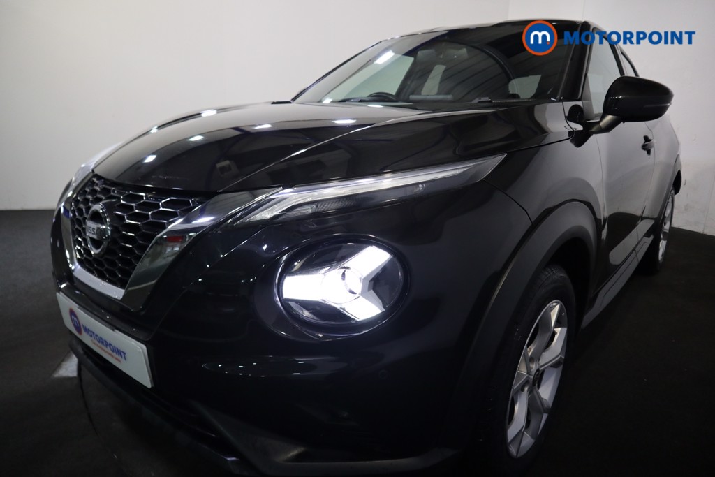 Nissan Juke N-Connecta Automatic Petrol SUV - Stock Number (1599991) - 30th supplementary image