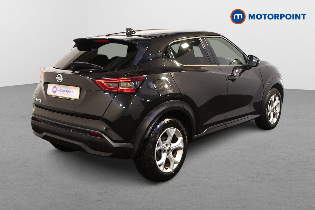 Nissan Juke N-Connecta Automatic Petrol SUV - Stock Number (1599991) - Drivers side rear corner