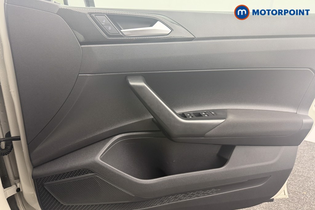 Volkswagen Polo Life Manual Petrol Hatchback - Stock Number (1600070) - 8th supplementary image