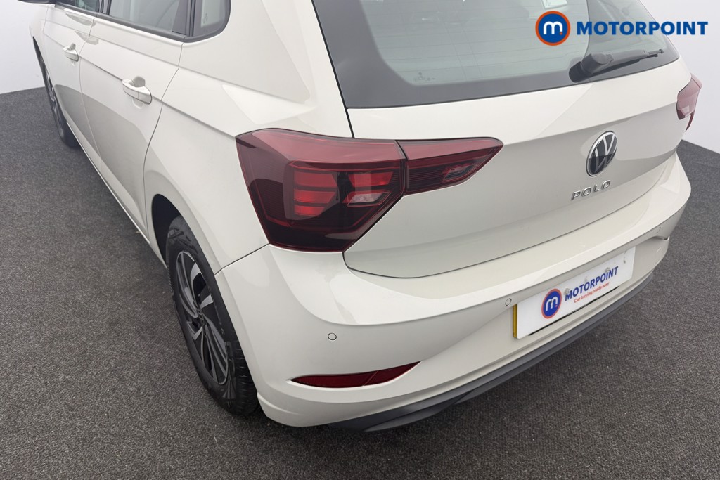 Volkswagen Polo Life Manual Petrol Hatchback - Stock Number (1600070) - 12th supplementary image