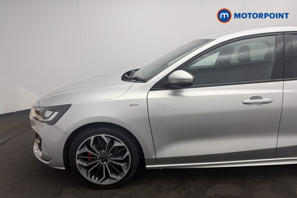 Ford Focus St-Line X Manual Petrol Hatchback - Stock Number (1600420) - 3rd supplementary image