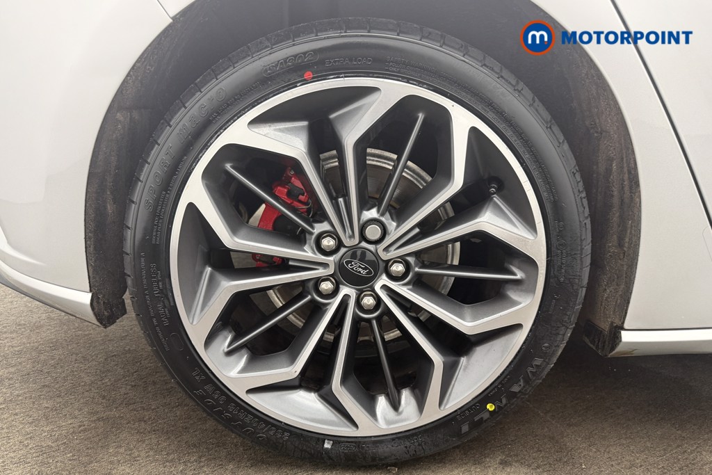 Ford Focus St-Line X Manual Petrol Hatchback - Stock Number (1600420) - 12th supplementary image