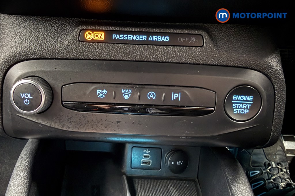 Ford Focus St-Line X Manual Petrol Hatchback - Stock Number (1600420) - 27th supplementary image