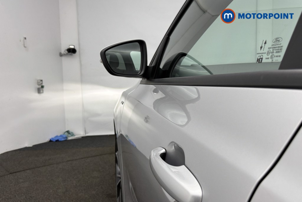 Ford Focus St-Line X Manual Petrol Hatchback - Stock Number (1600420) - 37th supplementary image