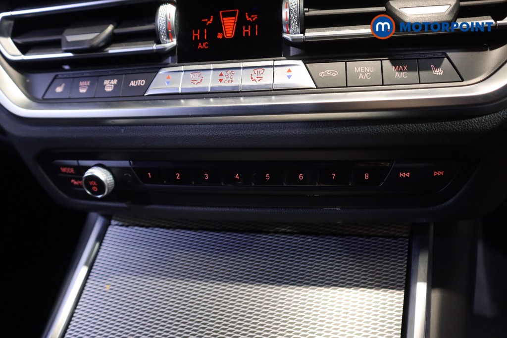 BMW 3 Series M Sport Automatic Petrol Plug-In Hybrid Estate - Stock Number (1600484) - 6th supplementary image