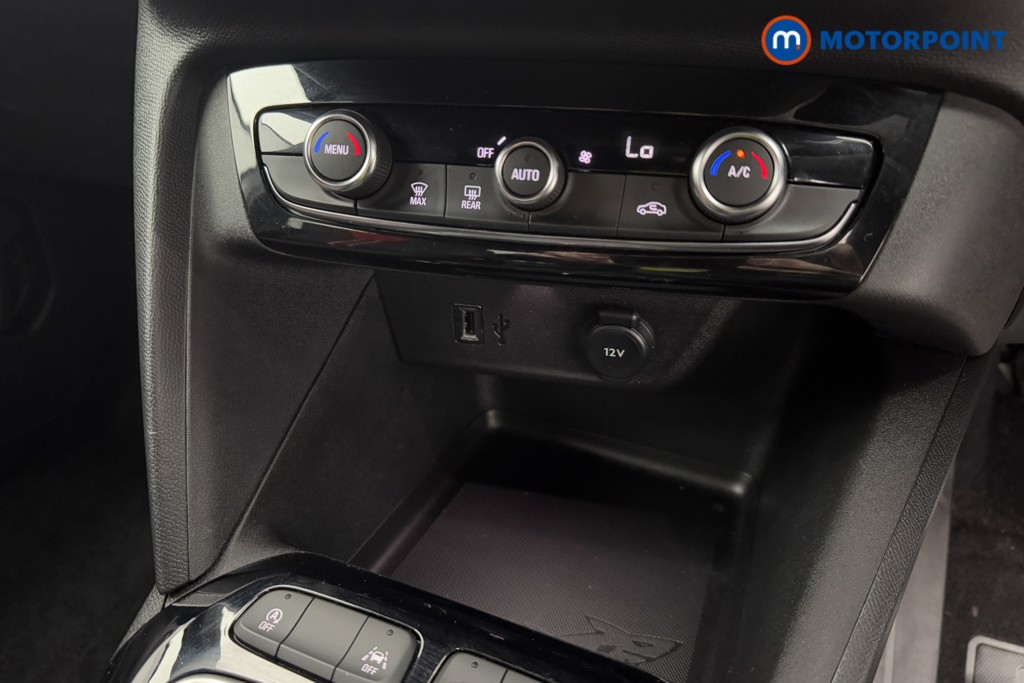 Vauxhall Corsa GS Manual Petrol Hatchback - Stock Number (1600833) - 11th supplementary image