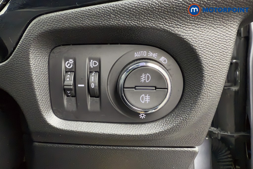 Vauxhall Corsa GS Manual Petrol Hatchback - Stock Number (1600833) - 13th supplementary image