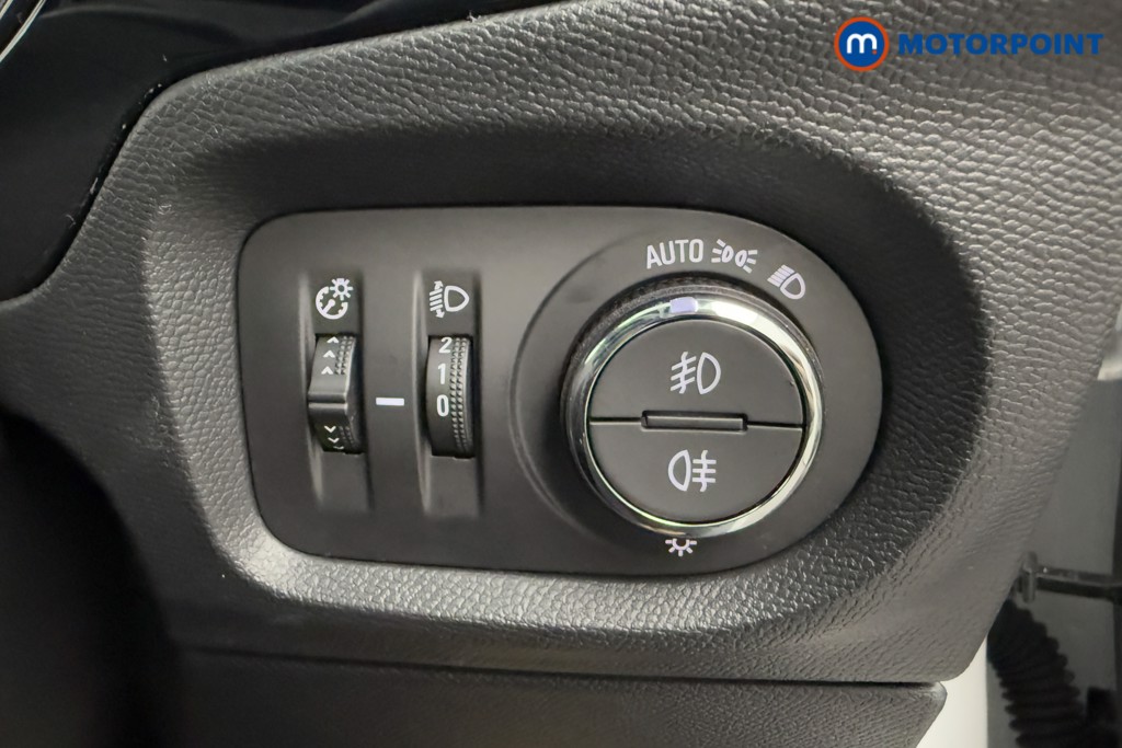 Vauxhall Corsa GS Manual Petrol Hatchback - Stock Number (1600836) - 11th supplementary image