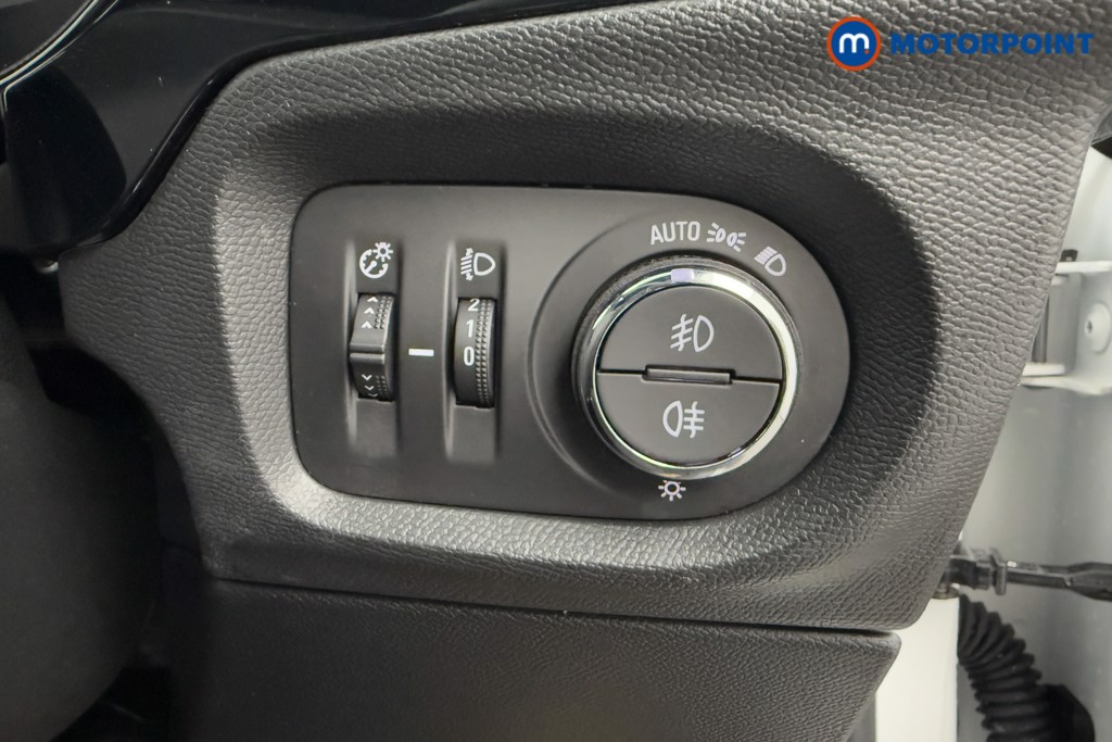 Vauxhall Corsa GS Manual Petrol Hatchback - Stock Number (1600843) - 13th supplementary image