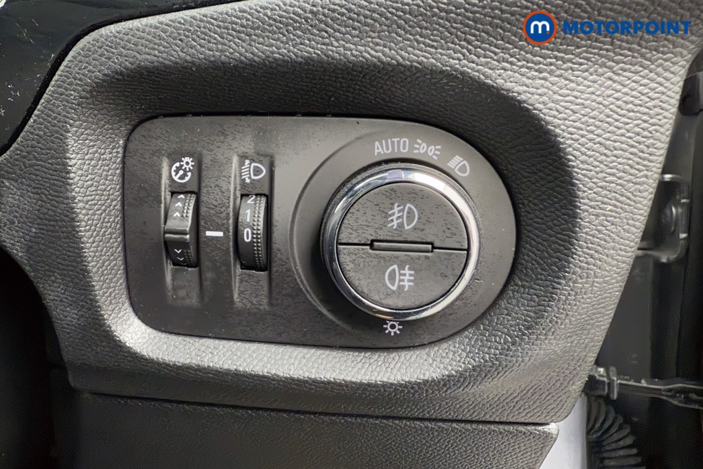 Vauxhall Corsa GS Manual Petrol Hatchback - Stock Number (1600877) - 13th supplementary image