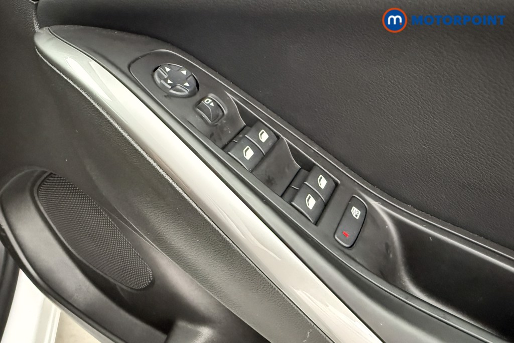 Vauxhall Grandland Ultimate Automatic Petrol SUV - Stock Number (1601066) - 17th supplementary image