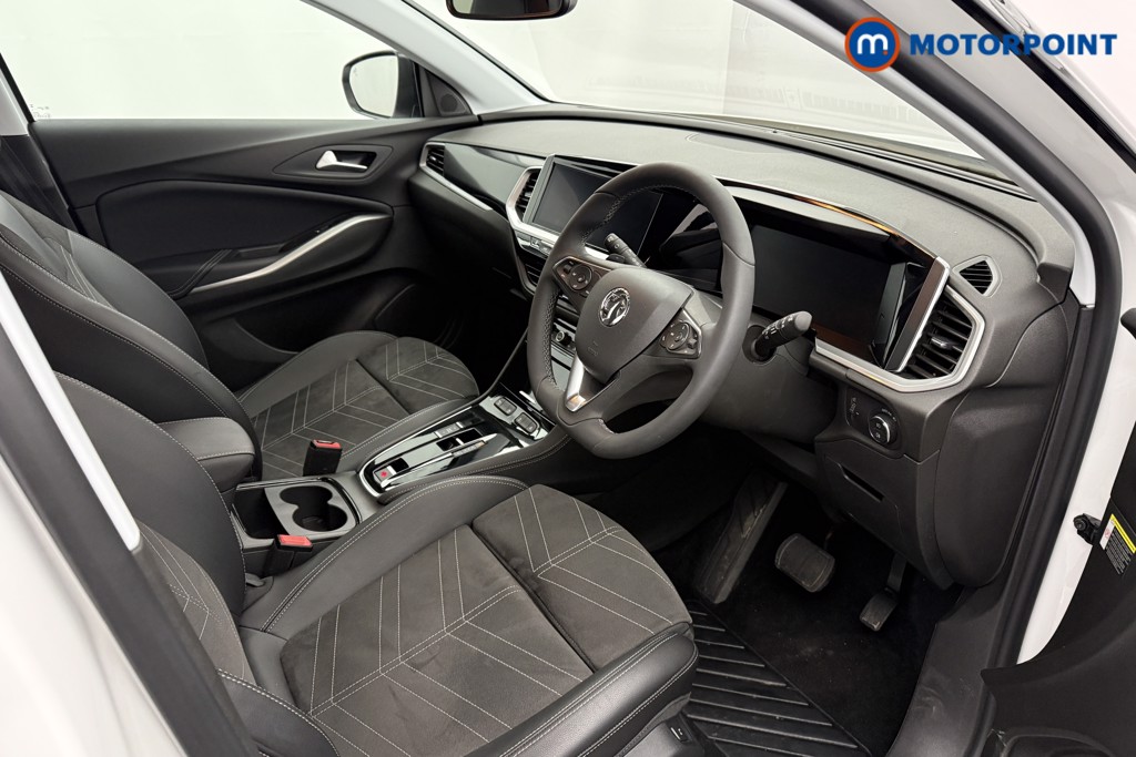 Vauxhall Grandland Ultimate Automatic Petrol SUV - Stock Number (1601066) - 1st supplementary image