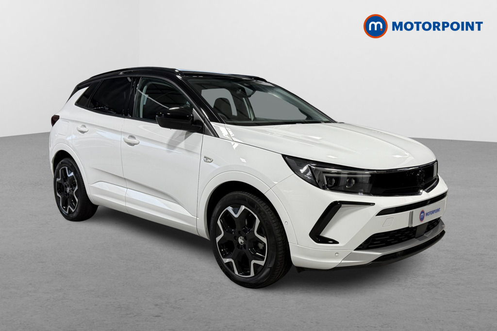 Vauxhall Grandland Ultimate Automatic Petrol SUV - Stock Number (1601066) - Drivers side front corner