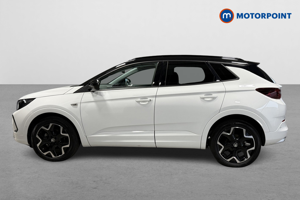 Vauxhall Grandland Ultimate Automatic Petrol SUV - Stock Number (1601066) - Passenger side