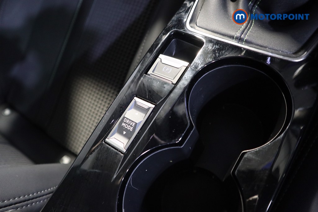 Peugeot 2008 GT Manual Petrol SUV - Stock Number (1601359) - 11th supplementary image