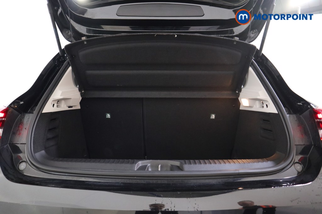 Renault Clio Iconic Manual Petrol Hatchback - Stock Number (1601427) - 17th supplementary image