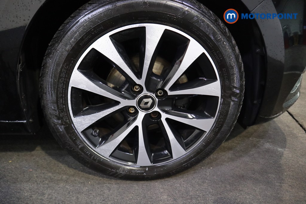 Renault Clio Iconic Manual Petrol Hatchback - Stock Number (1601427) - 19th supplementary image