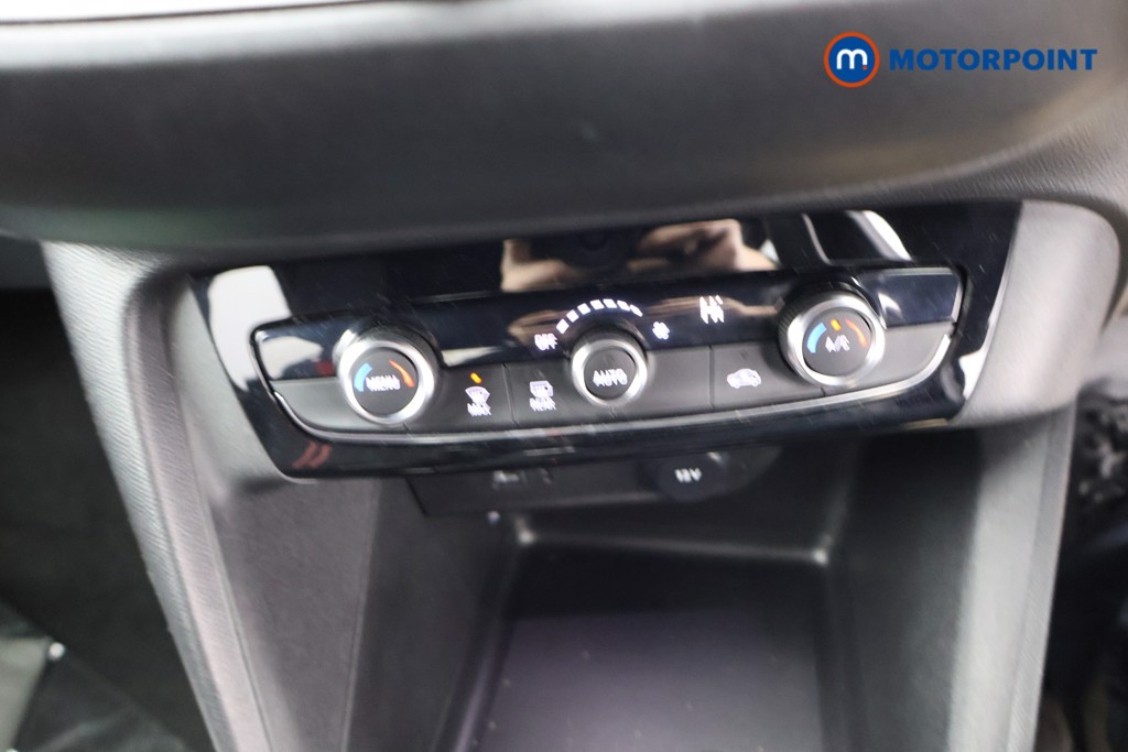 Vauxhall Corsa GS Manual Petrol Hatchback - Stock Number (1601465) - 9th supplementary image