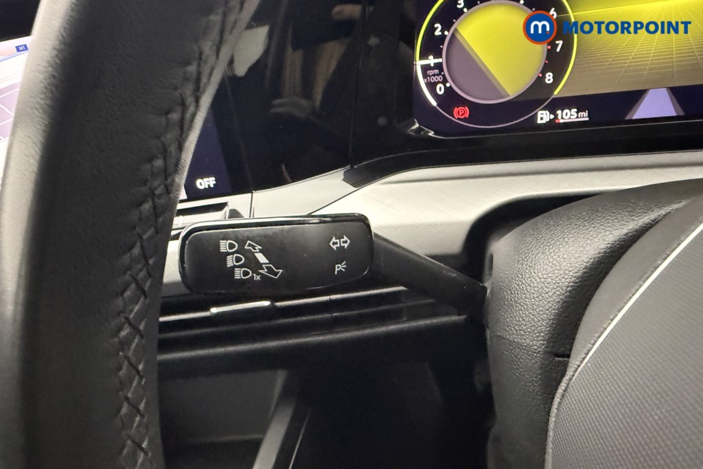 Volkswagen Golf Life Manual Petrol Hatchback - Stock Number (1601601) - 8th supplementary image