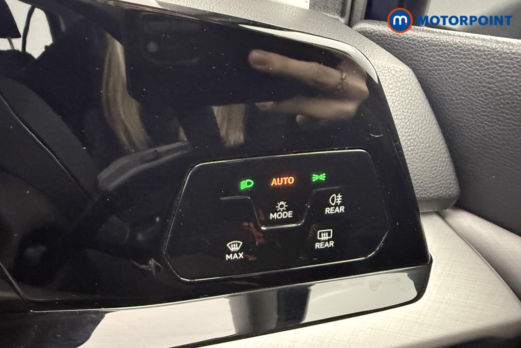 Volkswagen Golf Life Manual Petrol Hatchback - Stock Number (1601601) - 10th supplementary image