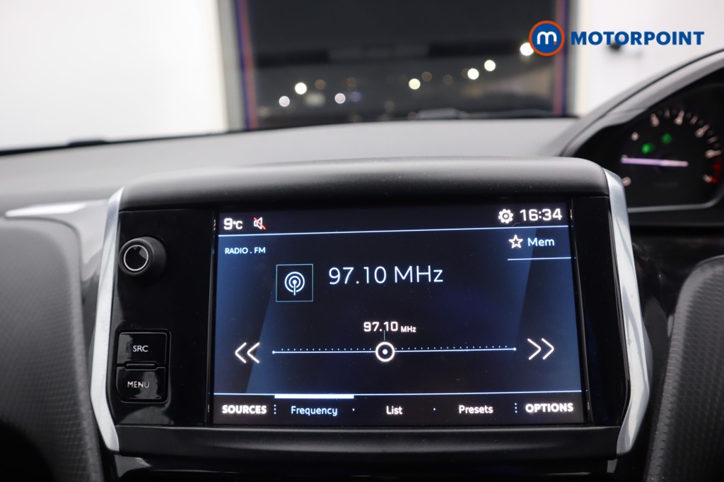 Peugeot 208 Signature Manual Petrol Hatchback - Stock Number (1601608) - 11th supplementary image