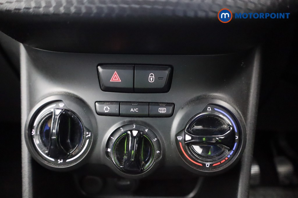 Peugeot 208 Signature Manual Petrol Hatchback - Stock Number (1601608) - 13th supplementary image