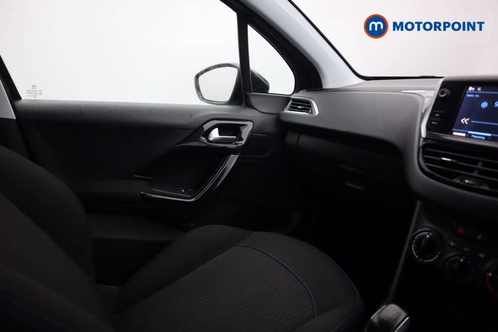 Peugeot 208 Signature Manual Petrol Hatchback - Stock Number (1601608) - 18th supplementary image