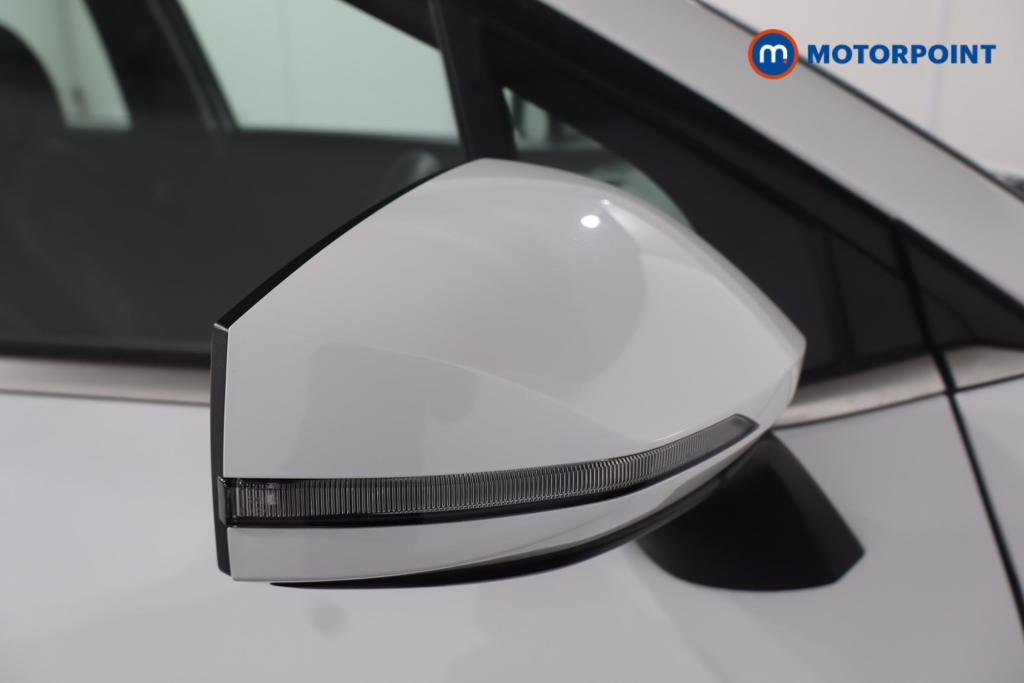 KIA Sportage Pure Automatic Petrol-Electric Hybrid SUV - Stock Number (1602024) - 24th supplementary image