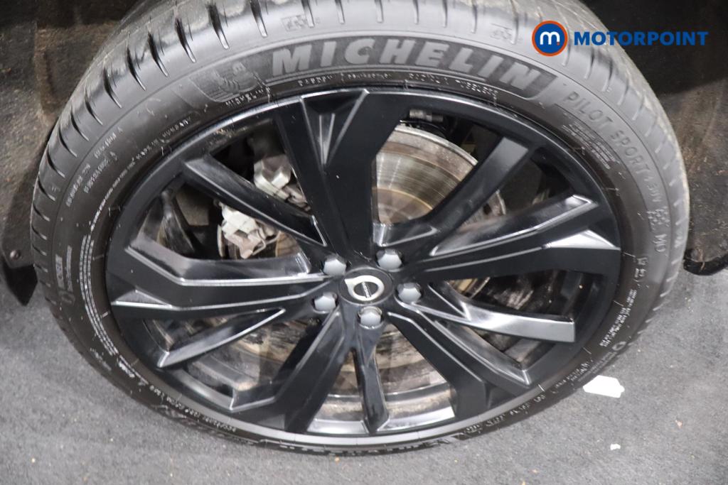 Volvo Xc60 Plus Black Edition Automatic Petrol SUV - Stock Number (1602112) - 25th supplementary image