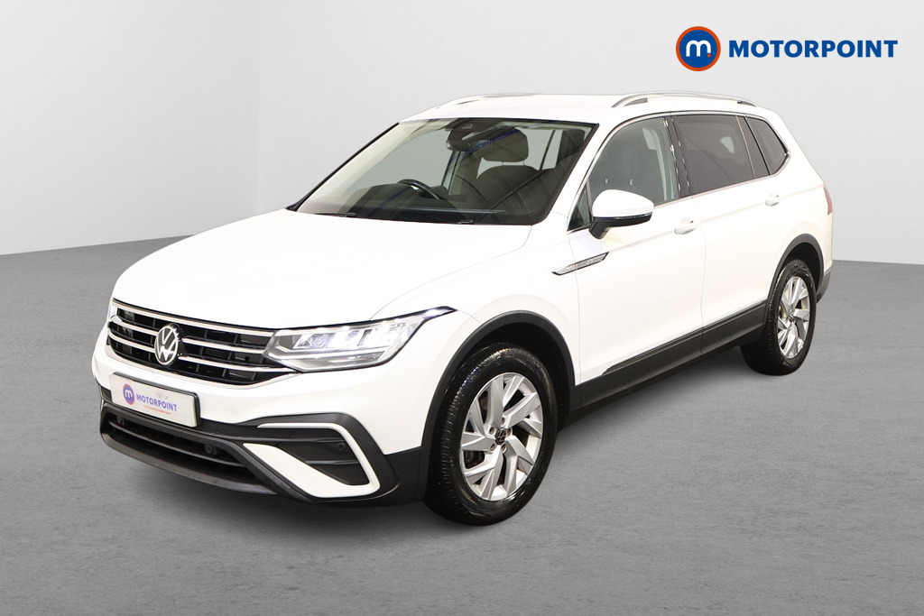 Volkswagen Tiguan Allspace Life Manual Petrol SUV - Stock Number (1602137) - Passenger side front corner