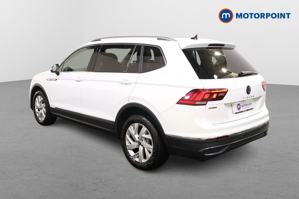 Volkswagen Tiguan Allspace Life Manual Petrol SUV - Stock Number (1602137) - Passenger side rear corner