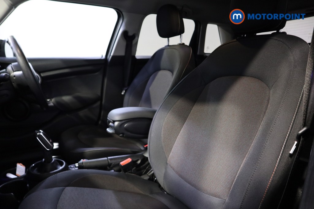 Mini Hatchback Cooper Classic Automatic Petrol Hatchback - Stock Number (1602347) - 10th supplementary image