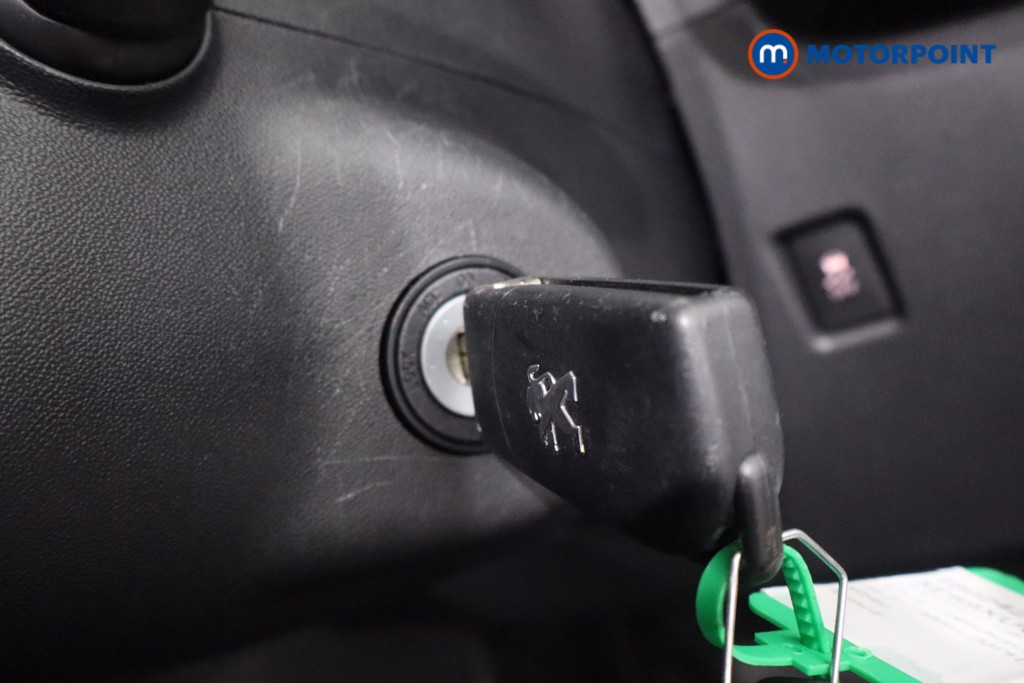 Peugeot 108 Collection Manual Petrol Hatchback - Stock Number (1602424) - 20th supplementary image