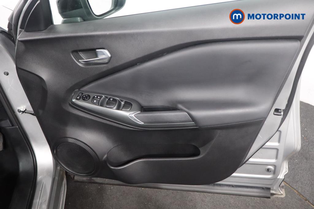 Nissan Juke Acenta Premium Automatic Petrol SUV - Stock Number (1602499) - 11th supplementary image