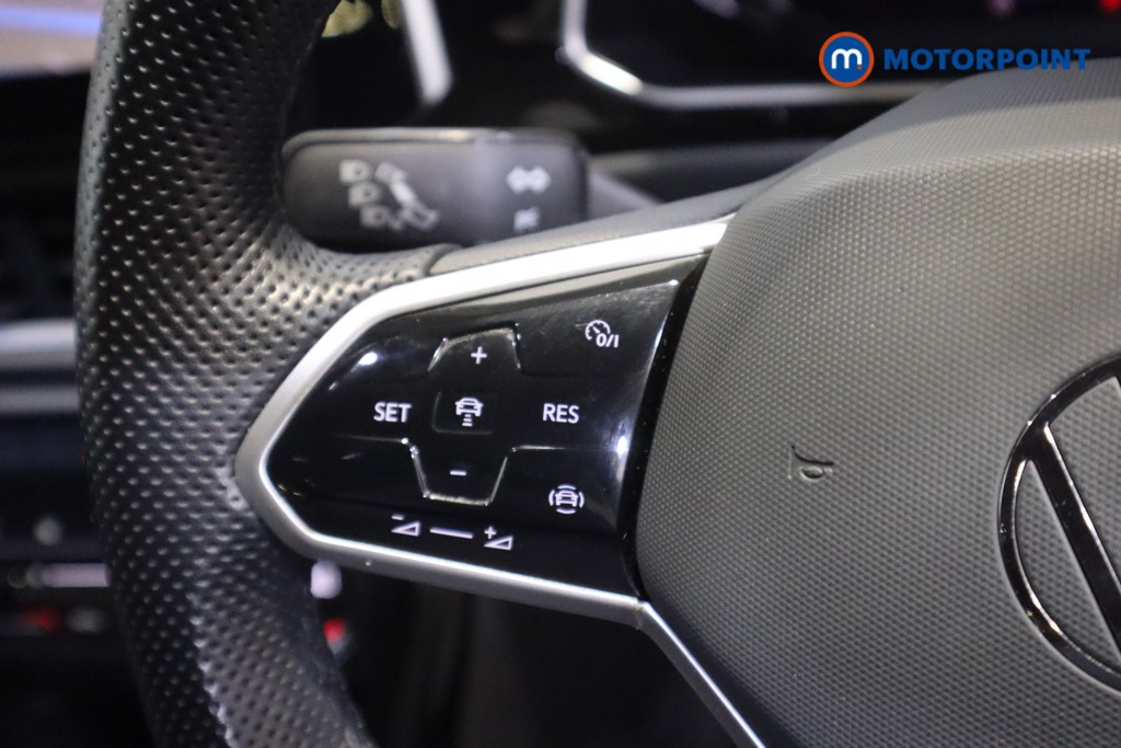 Volkswagen T-Roc R-Line Manual Diesel SUV - Stock Number (1602861) - 16th supplementary image