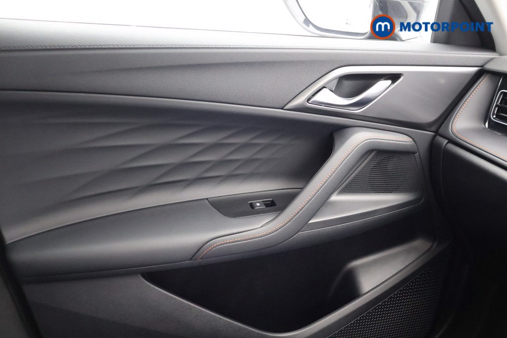 Mg Motor Uk HS Trophy Automatic Petrol SUV - Stock Number (1602902) - 11th supplementary image