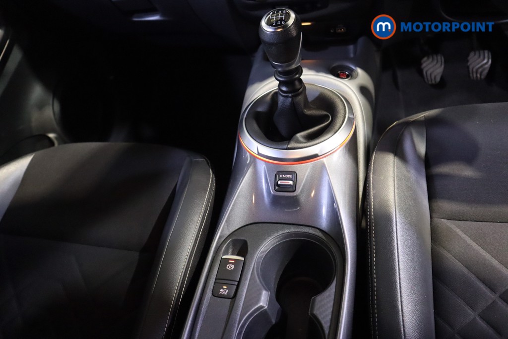 Nissan Juke Tekna Manual Petrol SUV - Stock Number (1602940) - 7th supplementary image