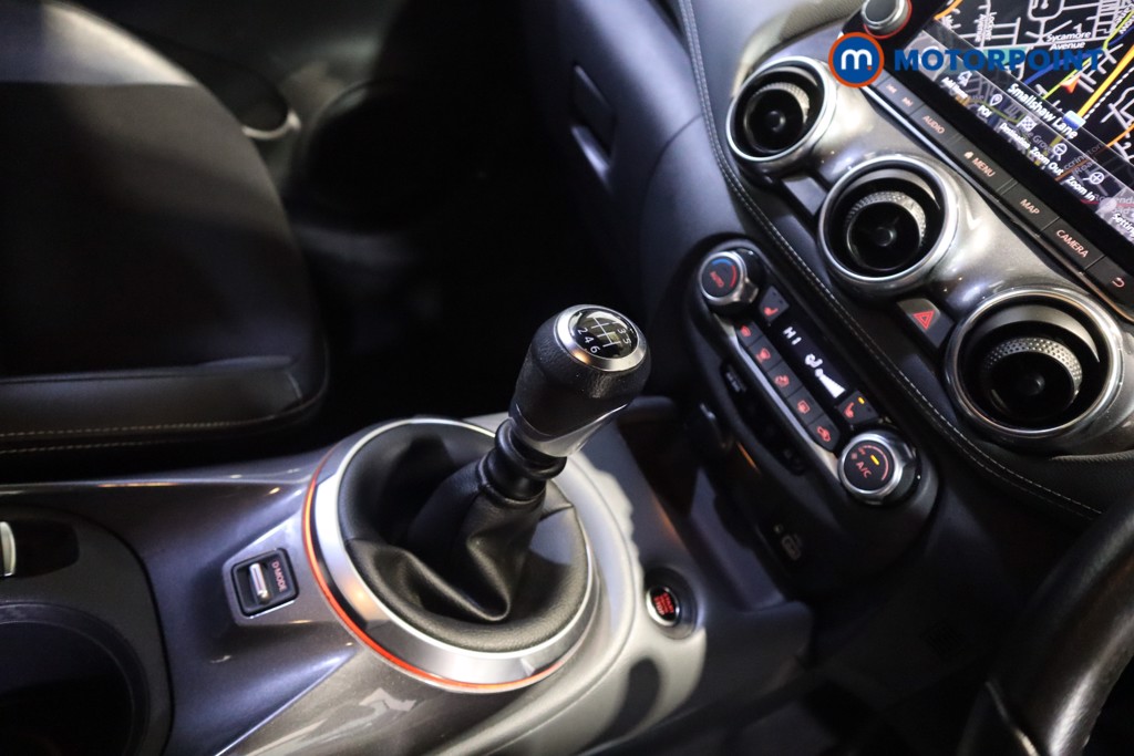 Nissan Juke Tekna Manual Petrol SUV - Stock Number (1602940) - 8th supplementary image