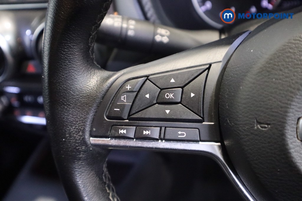 Nissan Juke Tekna Manual Petrol SUV - Stock Number (1602940) - 16th supplementary image