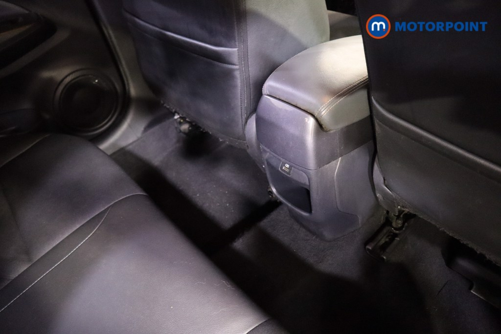 Nissan Juke Tekna Manual Petrol SUV - Stock Number (1602940) - 20th supplementary image