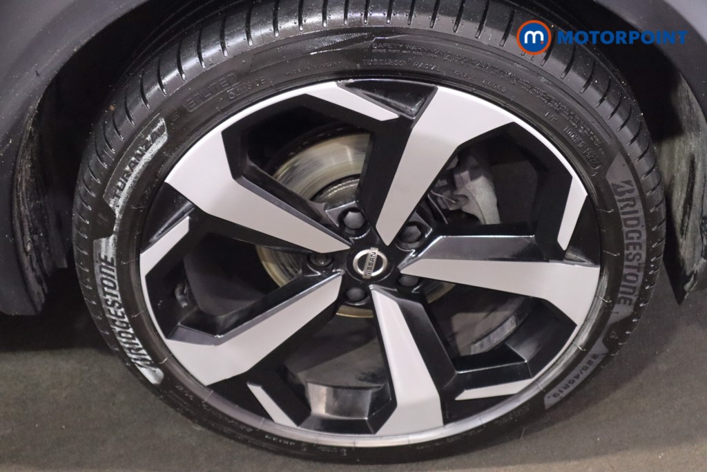 Nissan Juke Tekna Manual Petrol SUV - Stock Number (1602940) - 25th supplementary image