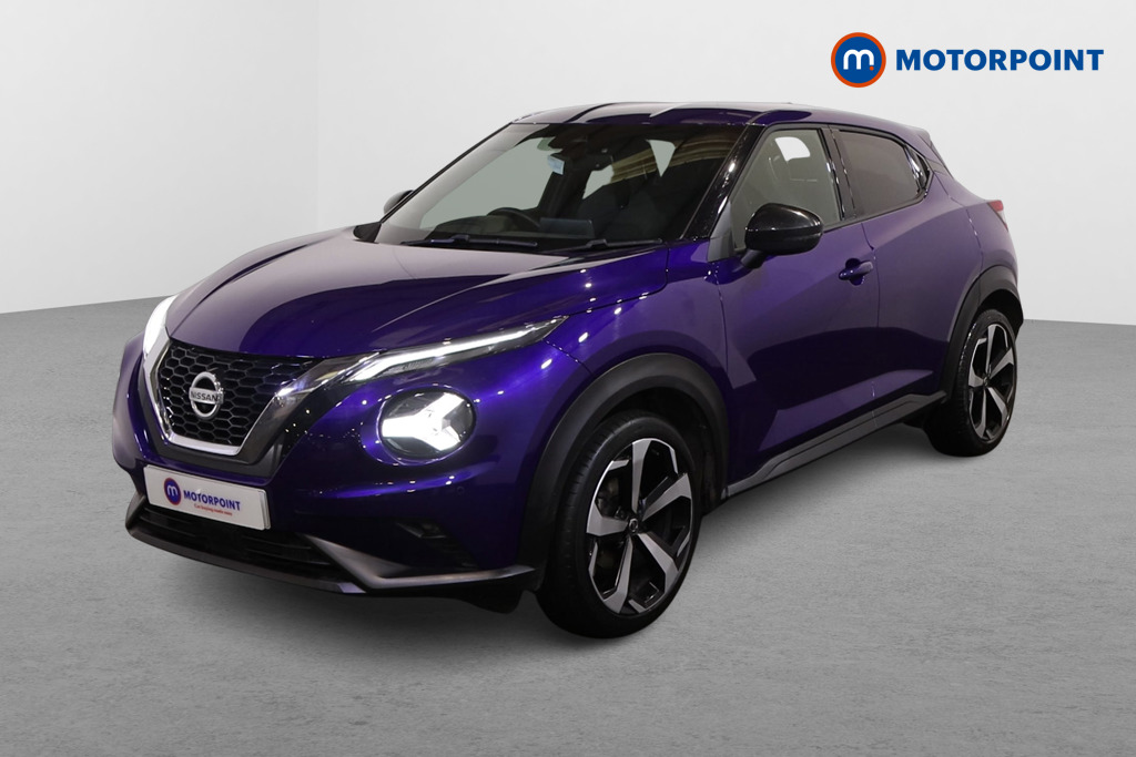 Nissan Juke Tekna Manual Petrol SUV - Stock Number (1602940) - Passenger side front corner